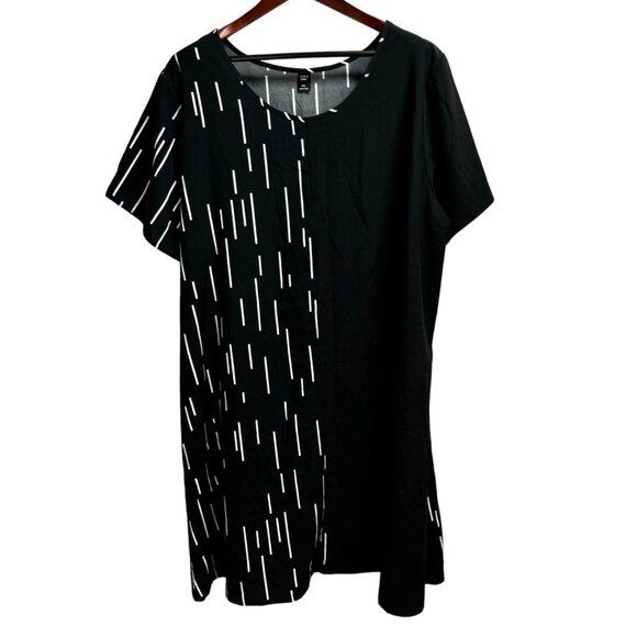 Shein Curve Women's 4XL Black & White Patterned Dress 100% Polyester Short Sleev - Picture 1 of 5